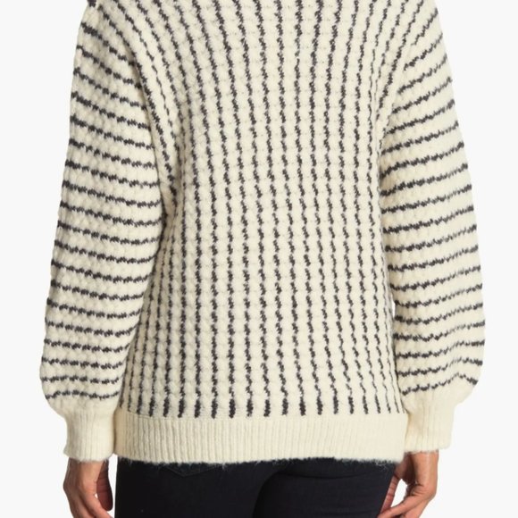 NWOT FRNCH - Stripe Button Cable Knit Turtleneck Sweater, oatmeal / M-L - Picture 4 of 7